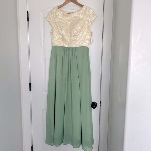 knee length dresses for ladies Khadijah Lace and Mesh Maxi Dress / Sage | Meshki